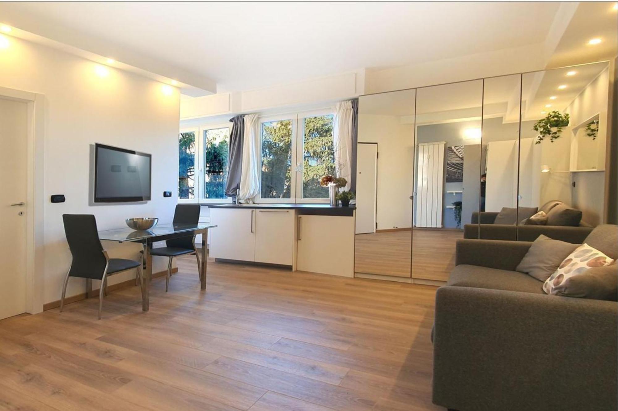 Smart Studio Milano - 1Min From The Subway Buitenkant foto